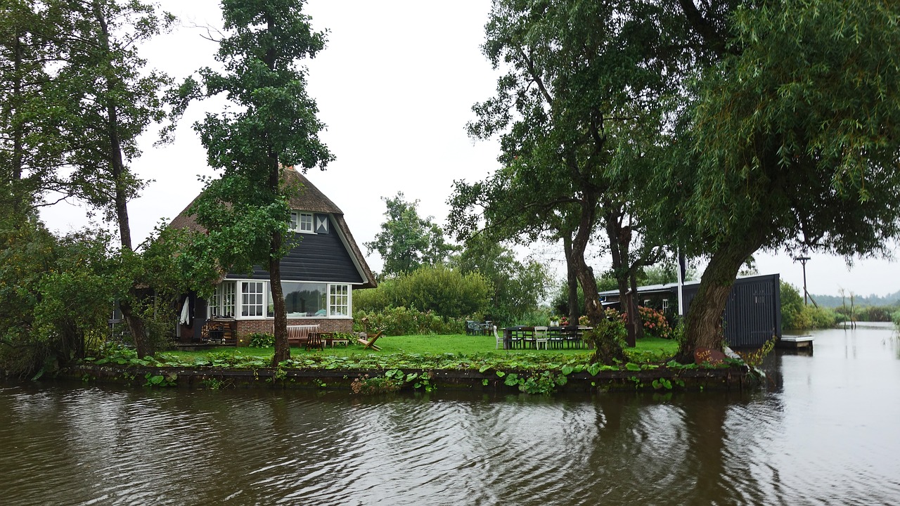 Buy a Waterfront Home