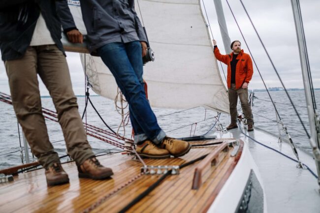 Essential Boating Safety Tips Essential Boating Safety Tips