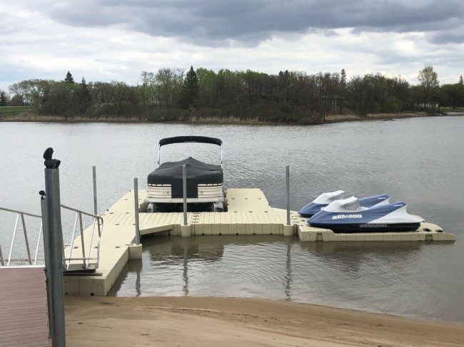 Types of Materials for Building Floating Docks Types of Materials for Building Floating Docks