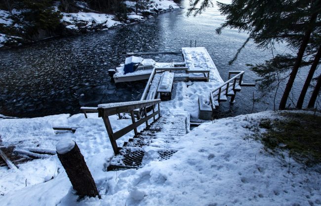 03 – How to Winterize Your Dock Before Freeze-Up in Manitoba and Saskatchewan dock winterization