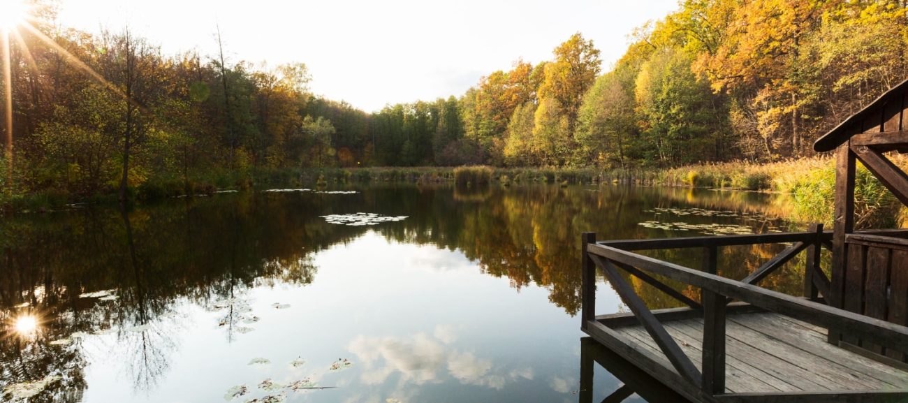 dock building regulations Manitoba